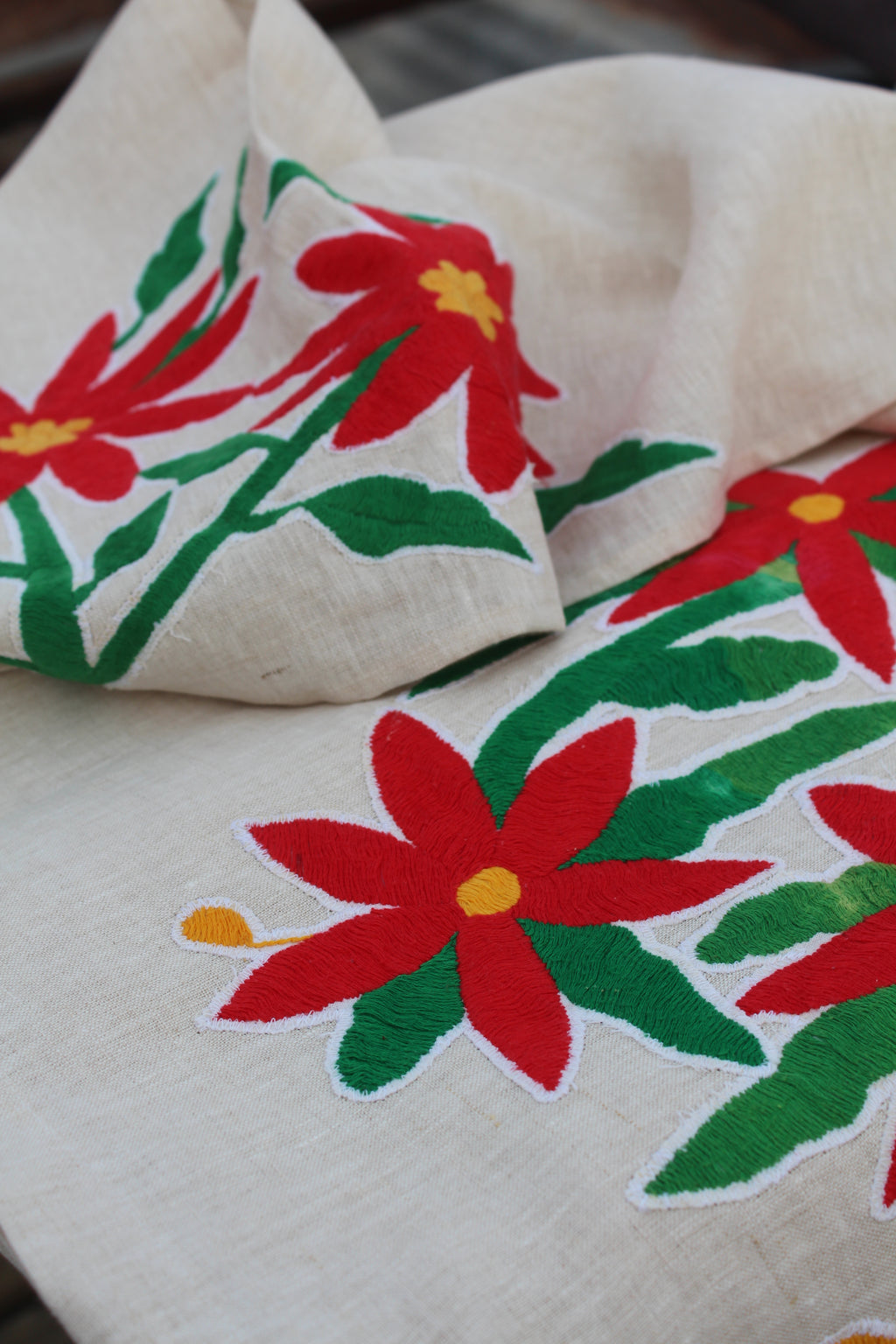 Tesoro: Bordado tenango